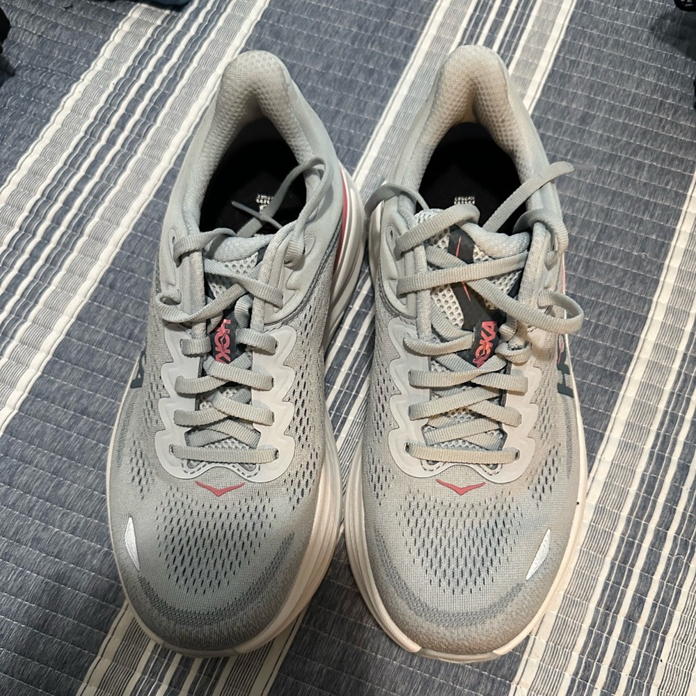Hoka One One Men's Light Gray and Pink Athletic Running Shoes